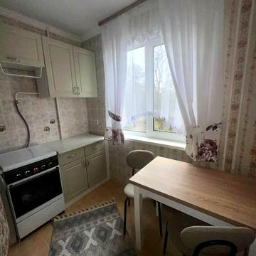 Кирила Осьмака вул., 3