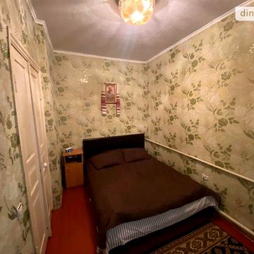 Продаж 10к Дім Коротка вулиця