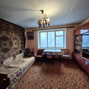 продаж трикімнатної квартири рн "14 школи"