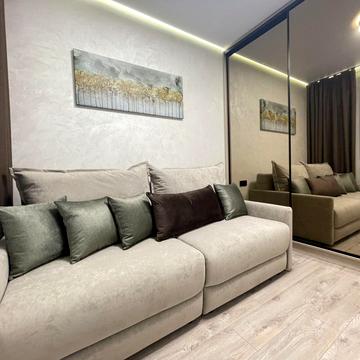 Яблунева вул., (вул. Радісна, 6)