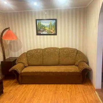 Михайла Донця вул., 26