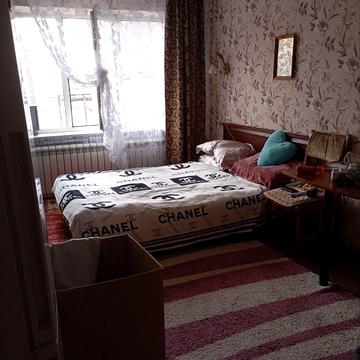 Володимира Антоновича вул. (Свердлова), 10