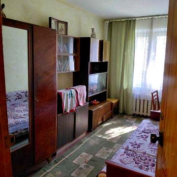 Продам 2 квартиру, Булаховского, 30а, метро Академгородок