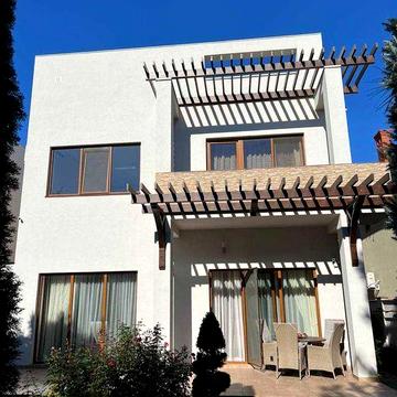 Продажа хозяйского дома в Совиньоне