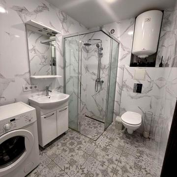 Вознесенська вул., 25