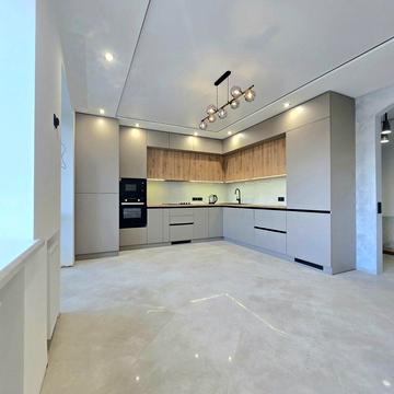 Залізнична вул., 7а