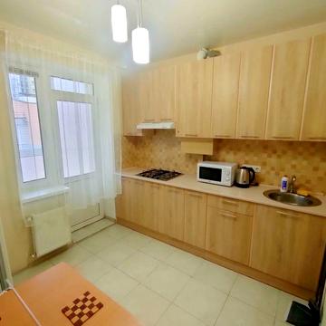 Оренда 1к квартири біля Версаль парку, однокімнатна в центрі