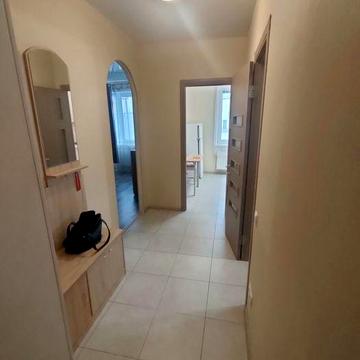 Оренда 1к квартири біля Версаль парку, однокімнатна в центрі