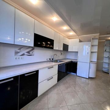 Євгена Чикаленка вул., 59к