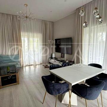 Центральна