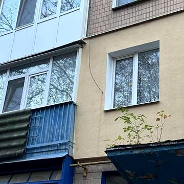 Євгена Тельнова вул., 88