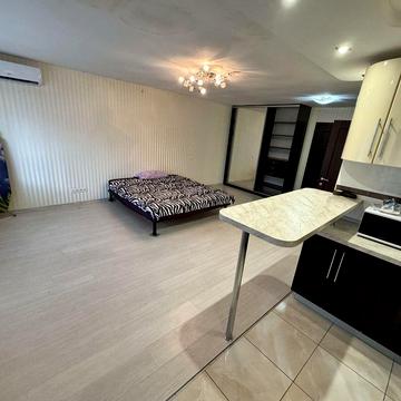 Валерія Лобановського просп. (Червонозоряний), 39-А