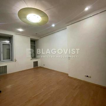 Чеховський пров., 9