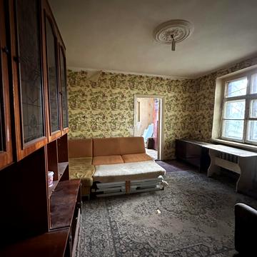 Маршрутна, 1