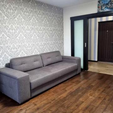 Героїв Дніпра вул., 23