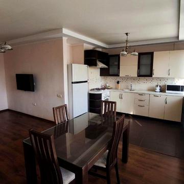 Писаржевського вул., 11