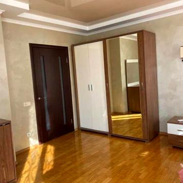 Продажа квартиры, ул. Краснова Николая, Святошино, Киев