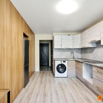 Миропільська вул., 15-Б