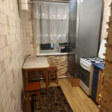 Петра Дорошенка вул., 6