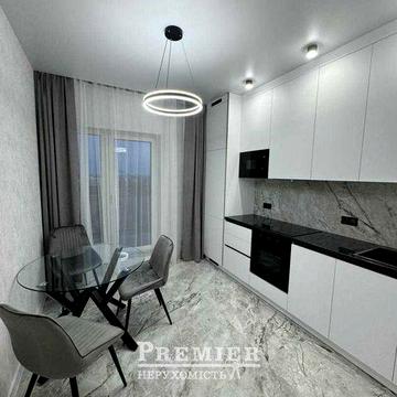 просторная 1-комнатная квартира. Кадорр-сити