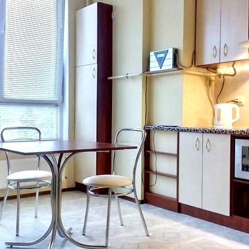 Практична вул., 2