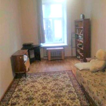 Продам светлую, уютную квартиру в районе Нового рынка