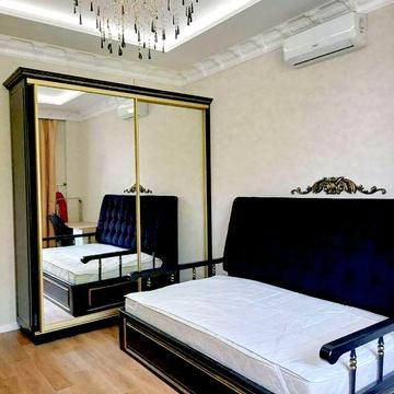 2х.к. Квартира в Центре. Научная. Ботанический сад.