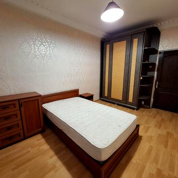 Сергія Берегового вул. (Мартиросяна), 20