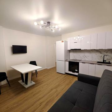 Роксоляни вул., 151