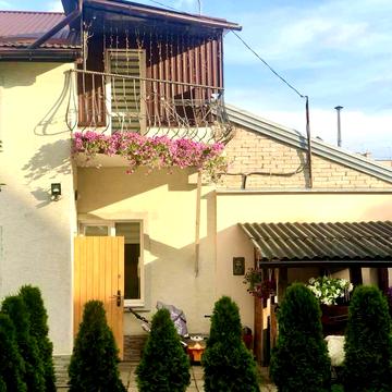 Повітряна вул.