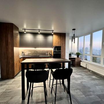 Каховська вул., 62