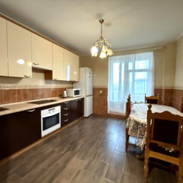 Герцена вул., 17-25