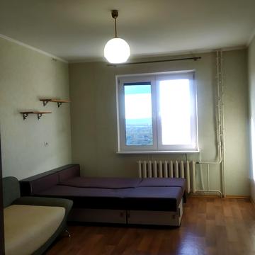 Григорія Ващенка вул., 1