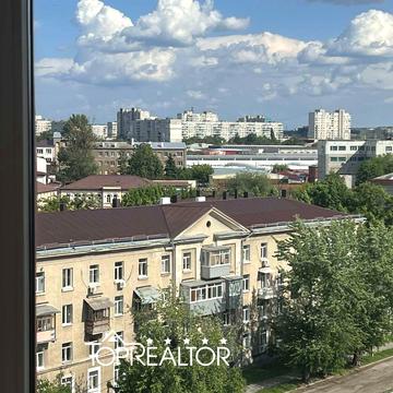 Героїв Харкова просп. (Московський), 64а