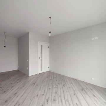 Пасічна вул., 15, 15а, 15б