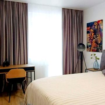 Кругла вул., 15