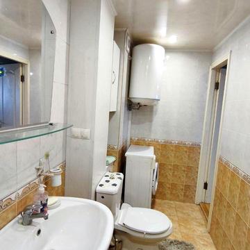 Запорізьке шосе, 4