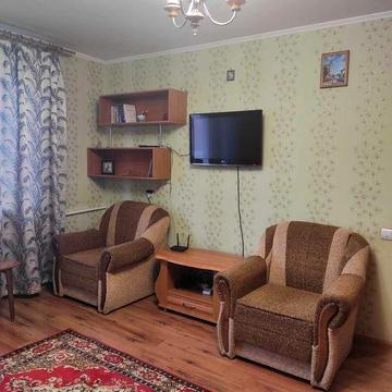 Оренда однокімнатної квартири у центрі (вул. Князів Острозьких)