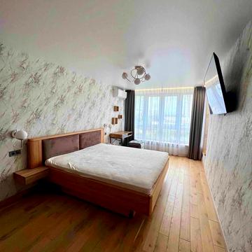 Березняківська вул., 36