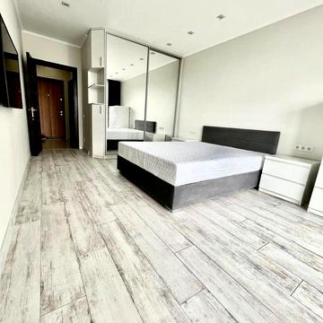 Митрополита Василя Липківського вул. (Урицького), 16-Б