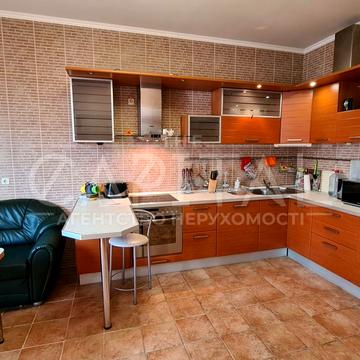 Євгена Коновальця вул. (Щорса), 36-Б