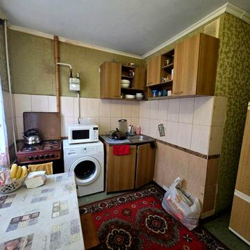 1 комнатная Героев АТО 90 район 1001 мелочь