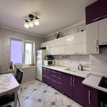 Кравчука вул., 3