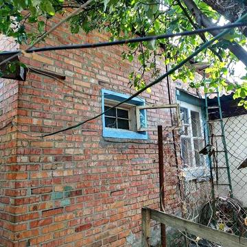 Ньютона вул., 27