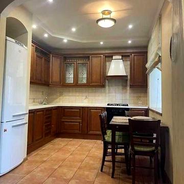 Сдается 3к квартира ул. Брюллова, для семьи, собачка маленькая+