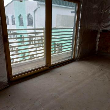 Бельведерська вул., 23