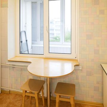 Андрія Малишка вул., 27