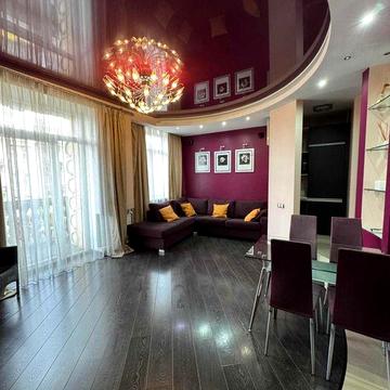 В.Васильківська 20, центр, 2 кім. 145000у.е, Хрещатик