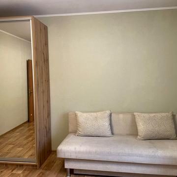 Тетяни Яблонської вул.