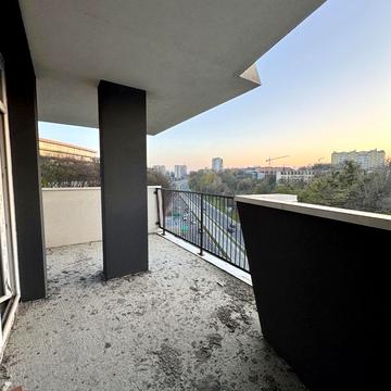 Василя Стуса вул. (Островського), 51-53